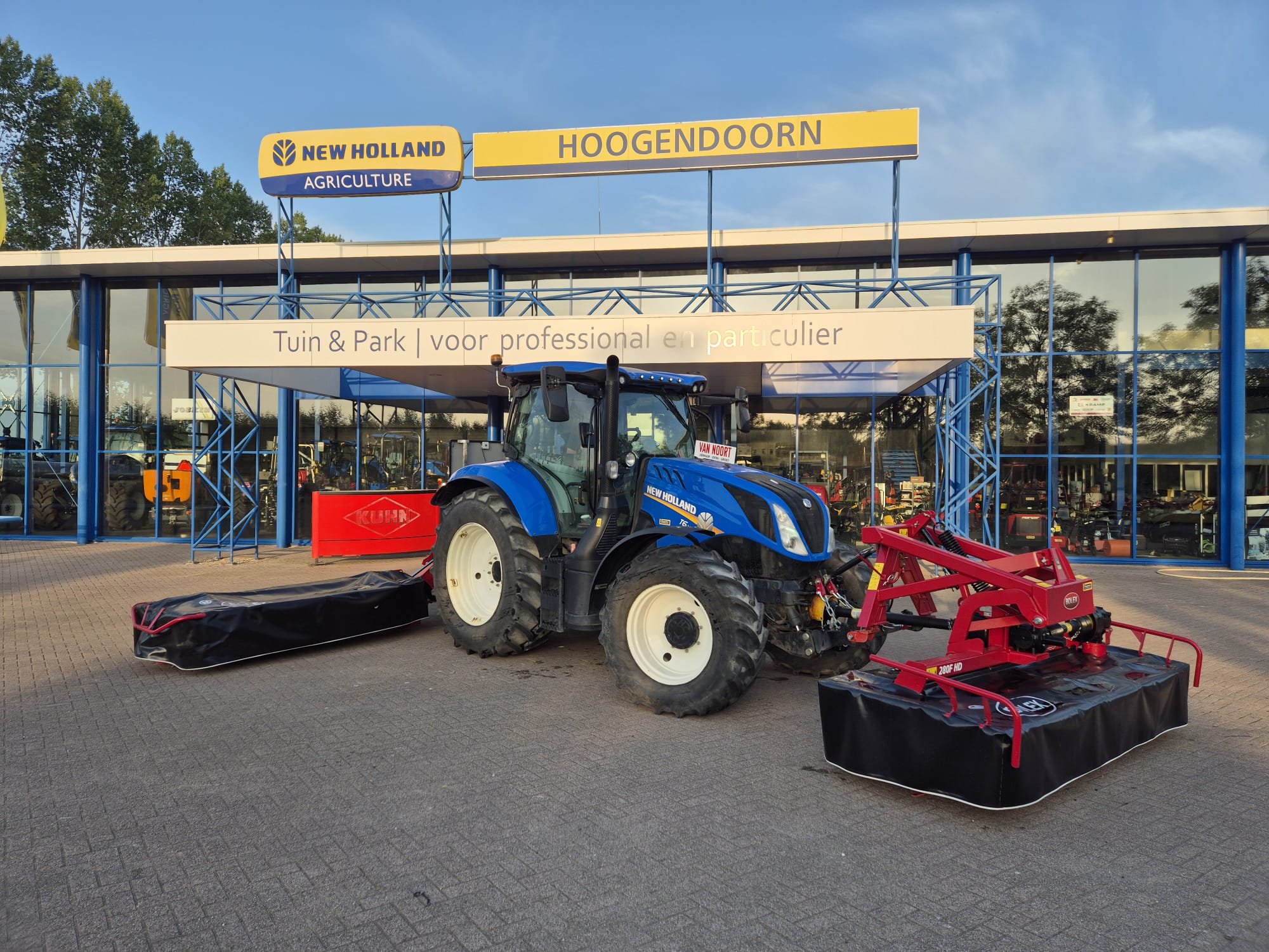 Nieuwe maaiers geleverd aan Van Noort Verhuur Infra en Groen
