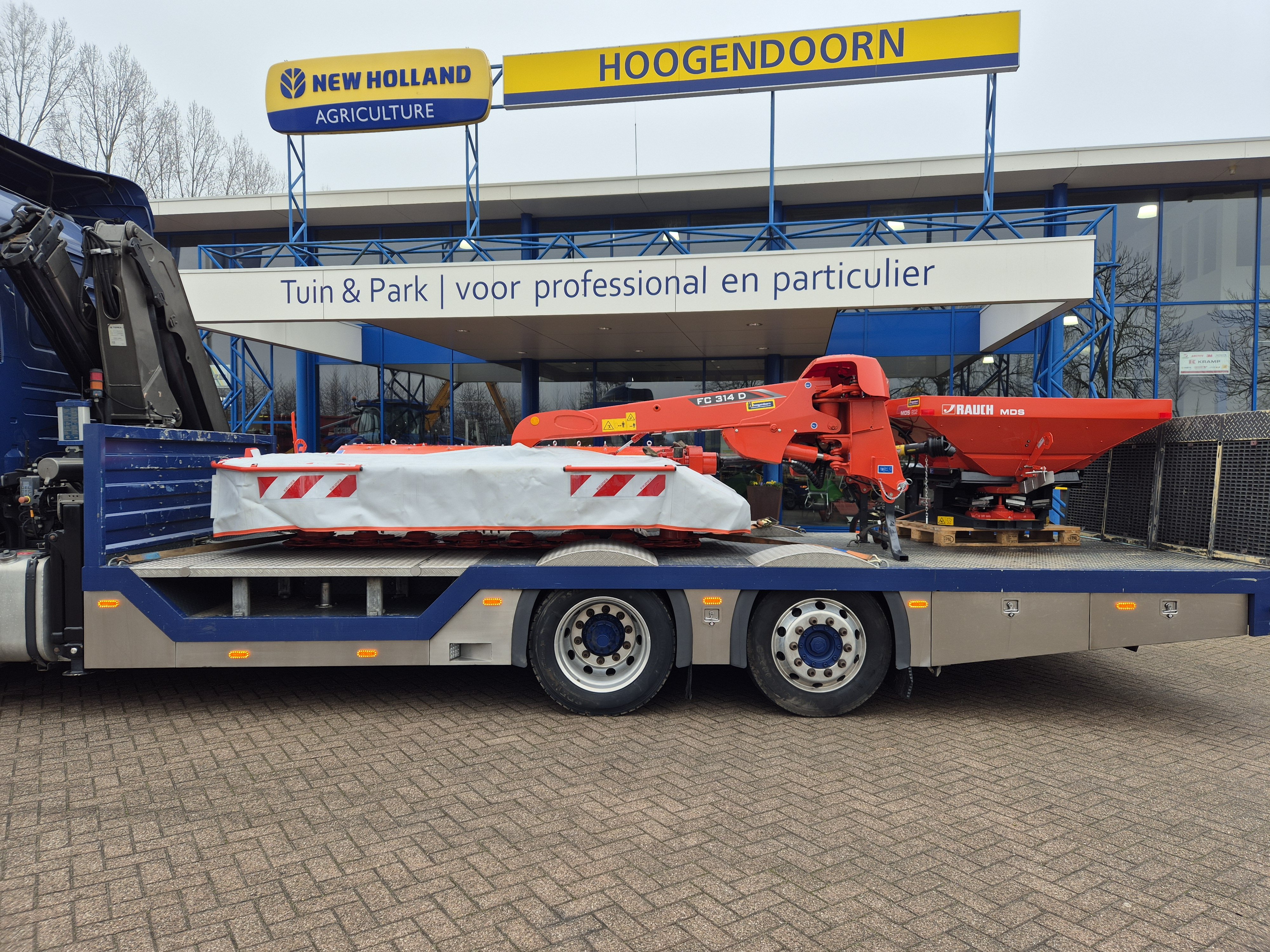 Dubbele aflevering bij Melkveebedrijf De Jong in Vlist