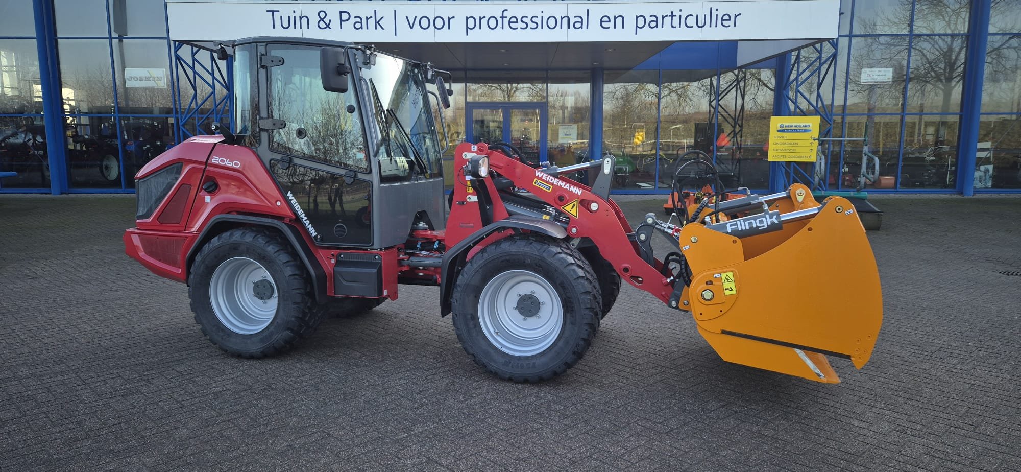 Weidemann 2060 geleverd aan vleesveebedrijf