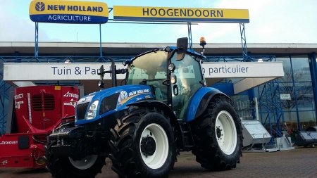 T5.105DC afgeleverd bij De Gier BV uit Benschop T5.105DC afgeleverd bij De Gier BV uit Benschop