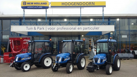 Drie Boomer 35 tractoren afgeleverd bij de Gemeente Utrecht. Drie Boomer 35 tractoren afgeleverd bij de Gemeente Utrecht.