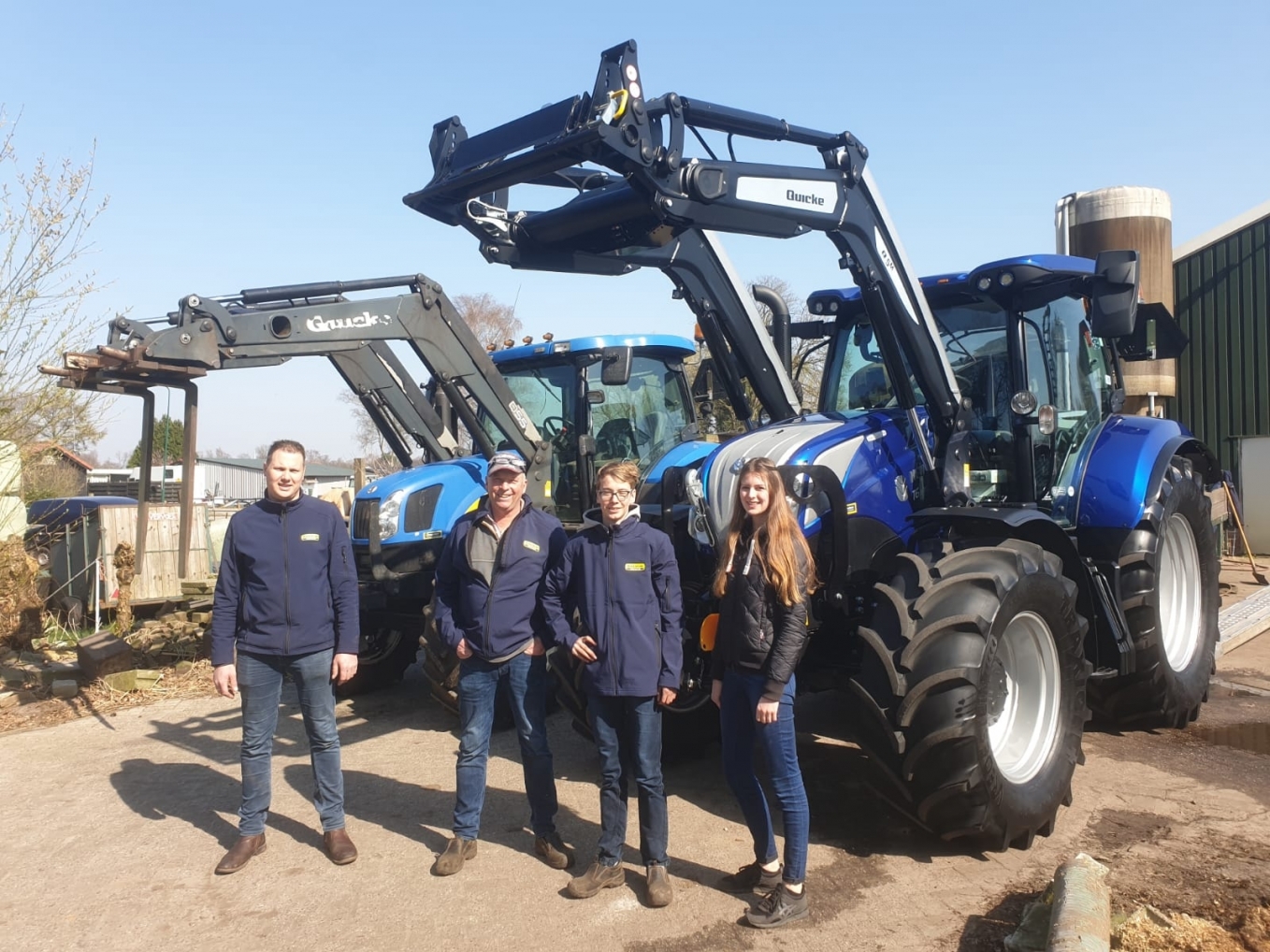 Aflevering New Holland T6.155 bij Veehouderij Dorresteijn Soest Aflevering New Holland T6.155 bij Veehouderij Dorresteijn Soest
