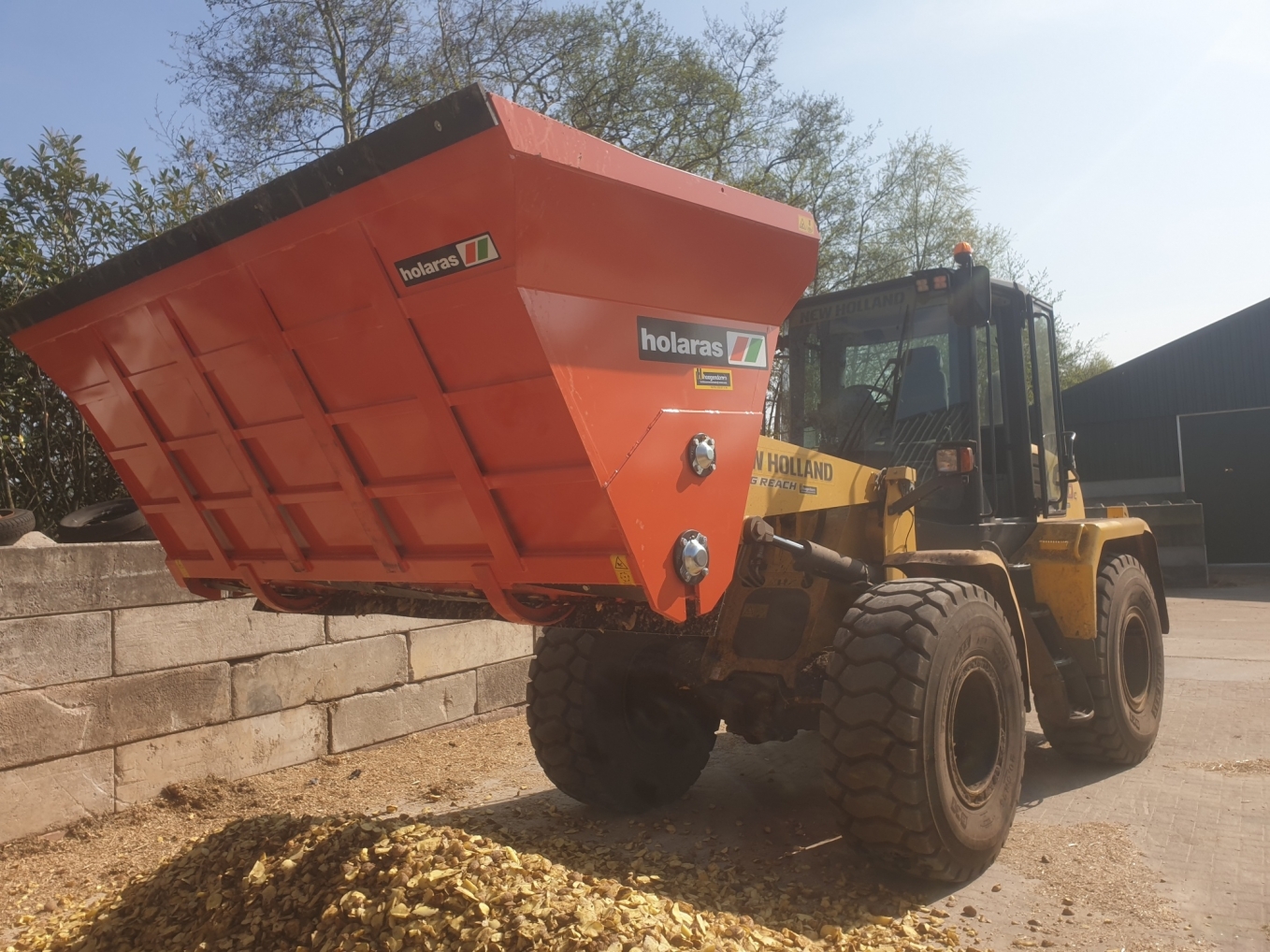 Holaras snijbak afgeleverd bij Loonbedrijf Baelde uit Groenekan Holaras snijbak afgeleverd bij Loonbedrijf Baelde uit Groenekan