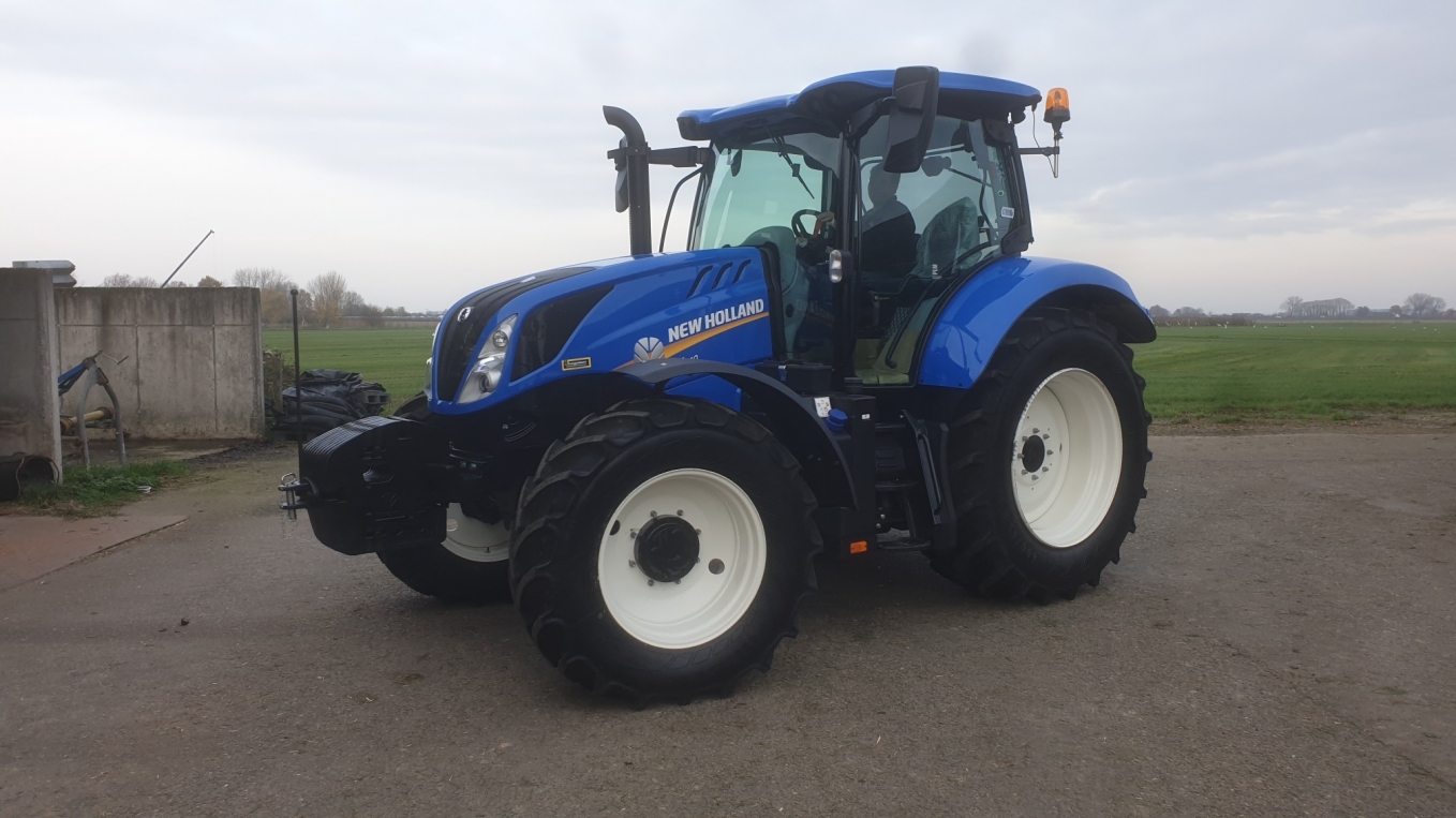 New Holland T6.160 afgeleverd bij Veehouderij Vernooy New Holland T6.160 afgeleverd bij Veehouderij Vernooy