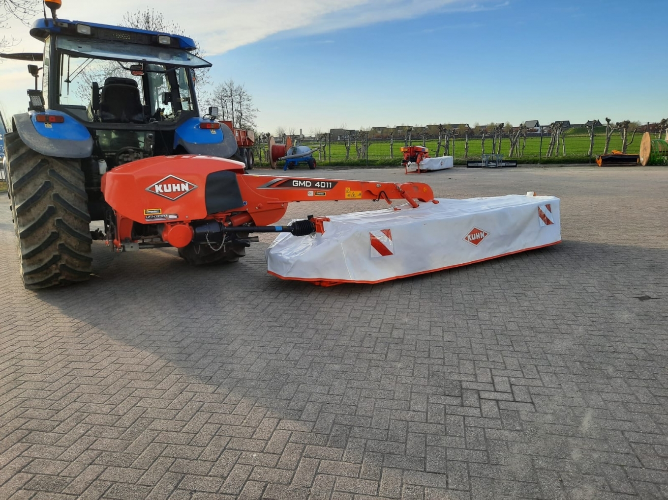 Kuhn GMD 4011 afgeleverd aan familie Bongers Kuhn GMD 4011 afgeleverd aan familie Bongers