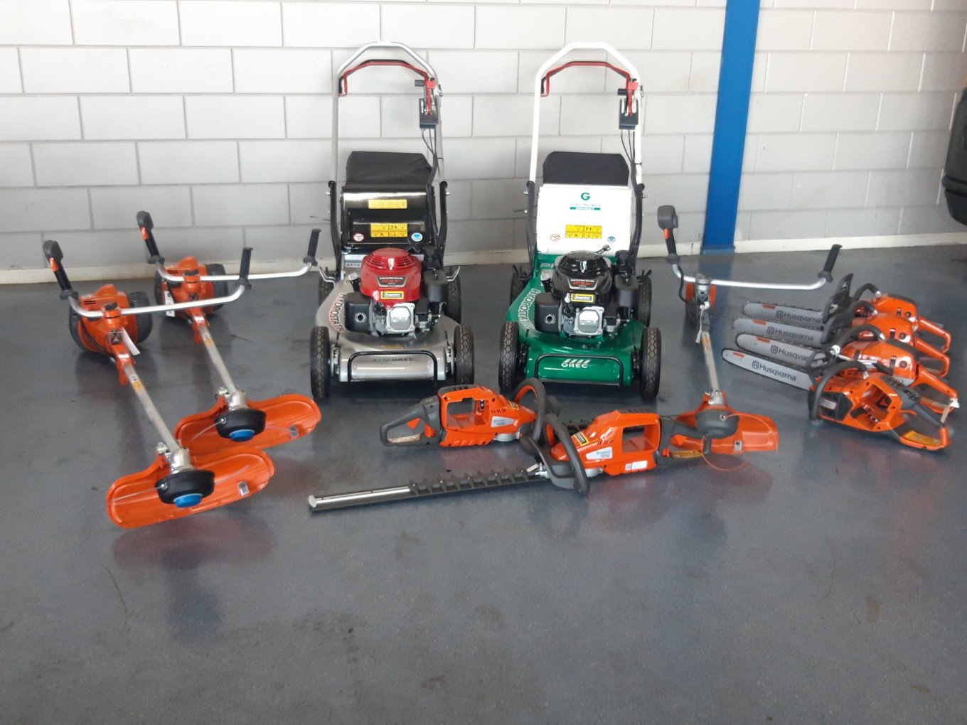 Afgeleverd aan Yuverta MBO College Houten Afgeleverd aan Yuverta MBO College Houten