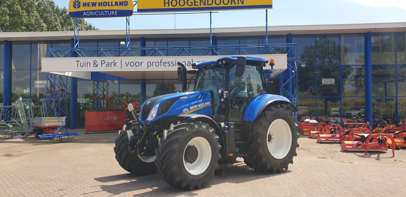 New Holland T6.180 DC geleverd aan De Gier Benschop New Holland T6.180 DC geleverd aan De Gier Benschop
