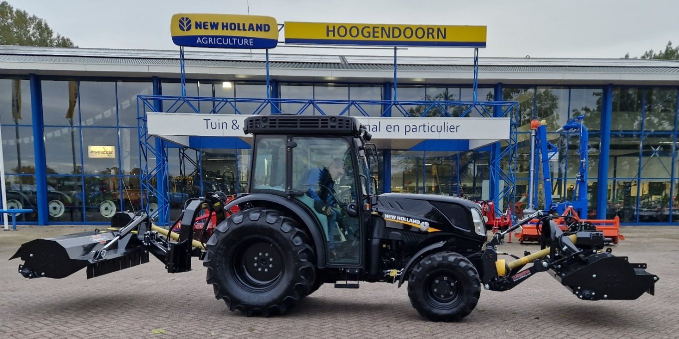 Fraaie combinatie geleverd aan W. van Asch Loon- en Verhuurbedrijf Fraaie combinatie geleverd aan W. van Asch Loon- en Verhuurbedrijf