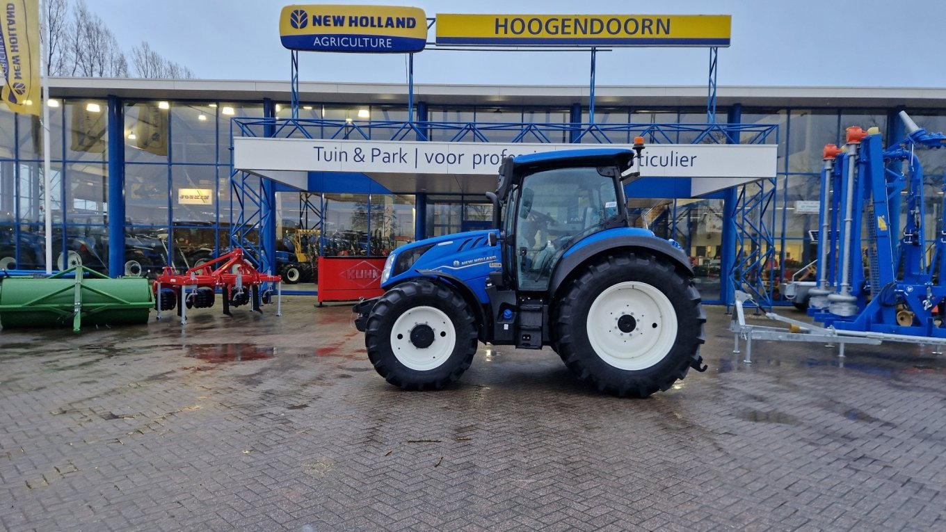New Holland T5.120 DCT geleverd aan Jan Verkerk