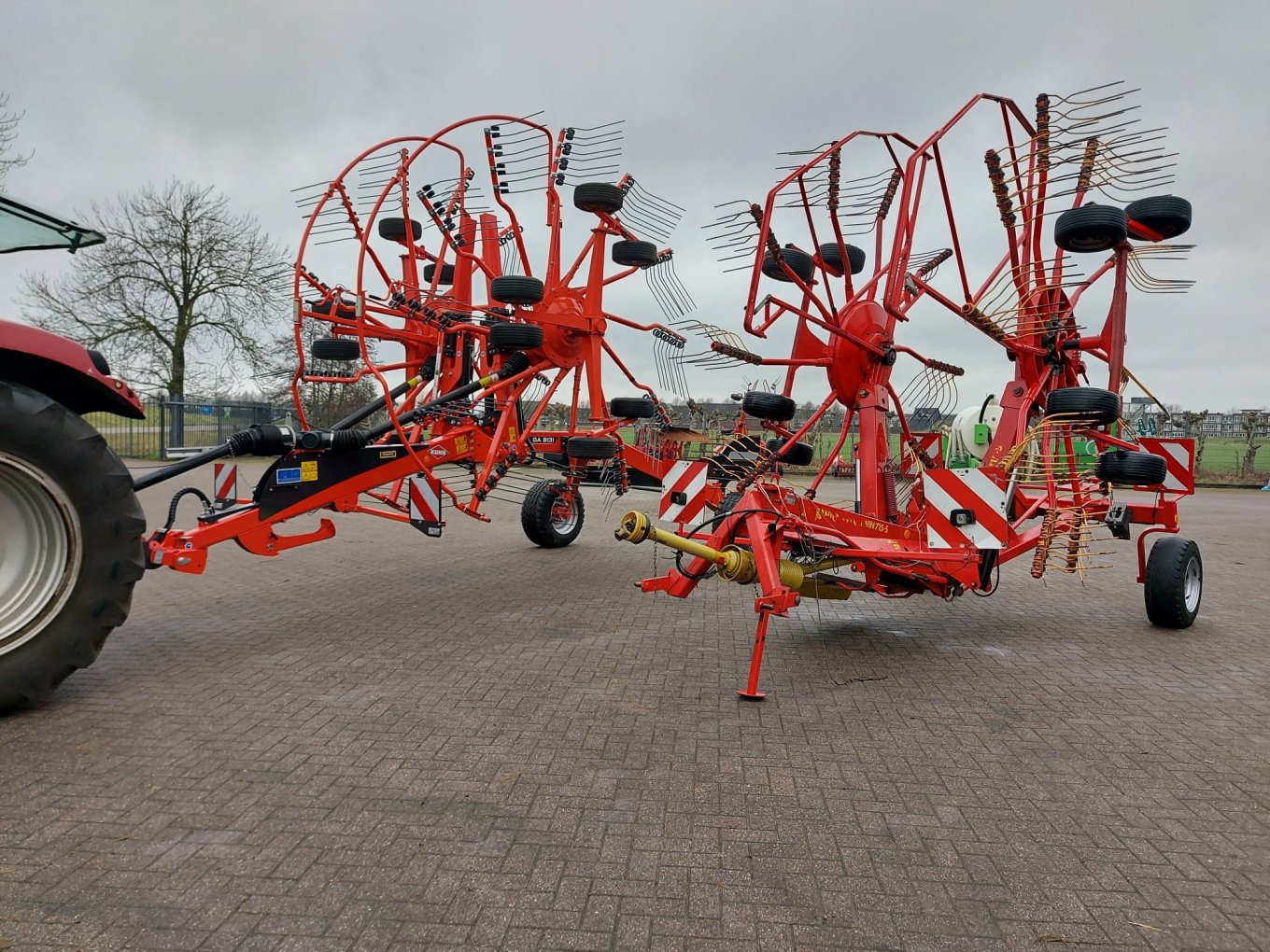 Kuhn 8131 hark afgeleverd aan klant in Nieuwer Ter Aa Kuhn 8131 hark afgeleverd aan klant in Nieuwer Ter Aa
