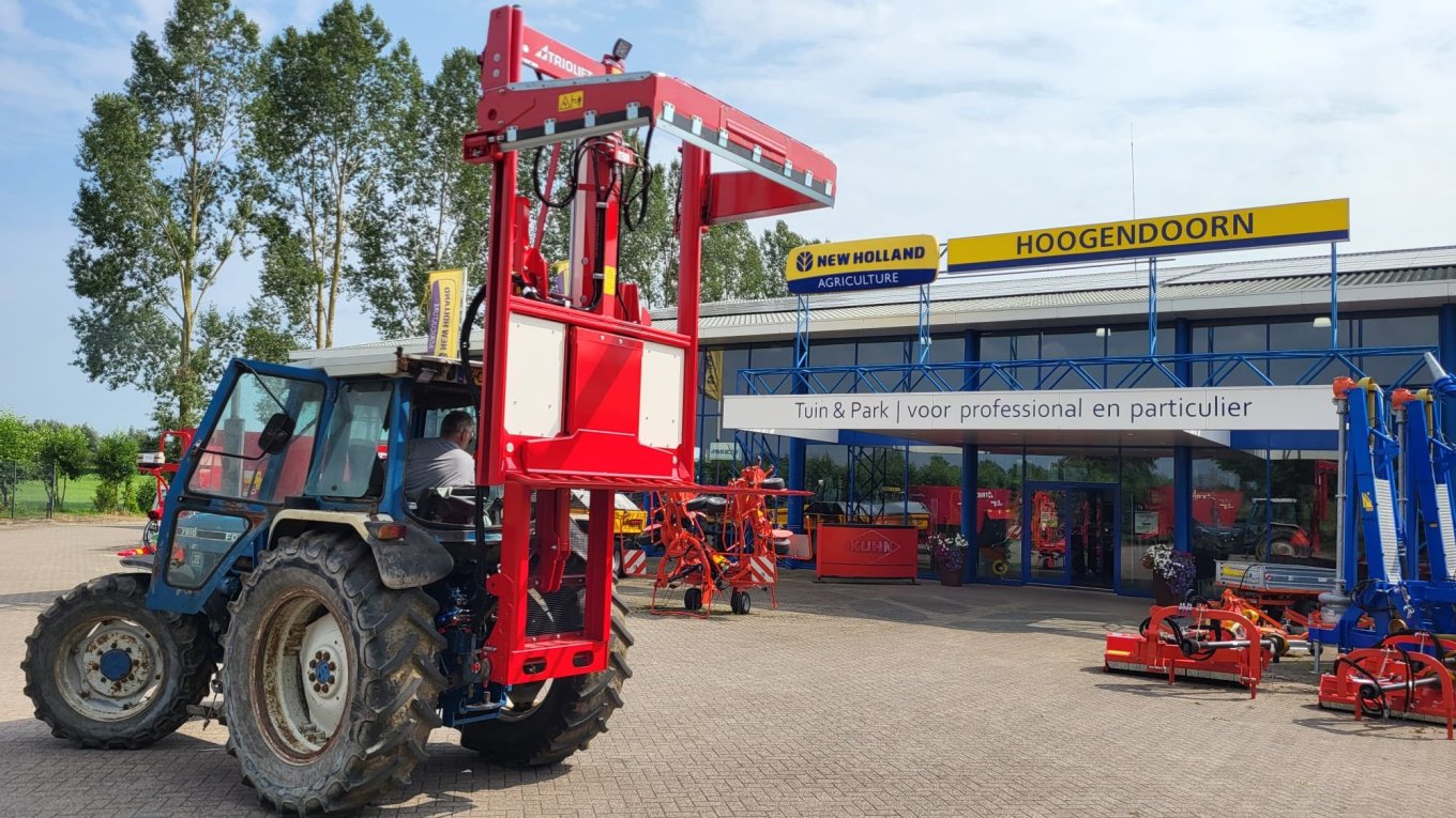 Een zware Trioliet Turbobuster 180 XL geleverd aan MTS. van Dieren Een zware Trioliet Turbobuster 180 XL geleverd aan MTS. van Dieren