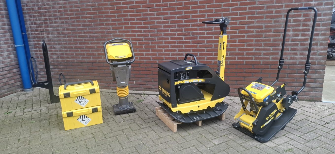 Nieuwe Bomag machines afgeleverd in de regio Nieuwe Bomag machines afgeleverd in de regio