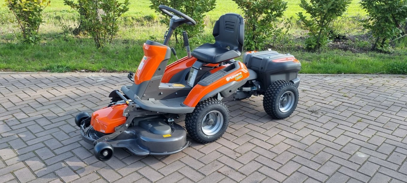 Aflevering van de Husqvarna R200iX AWD
