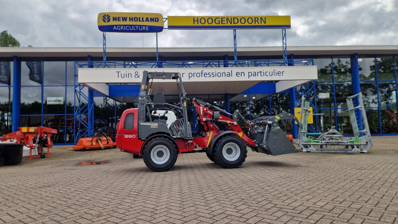 Nieuwe Weidemann 1280 afgeleverd
