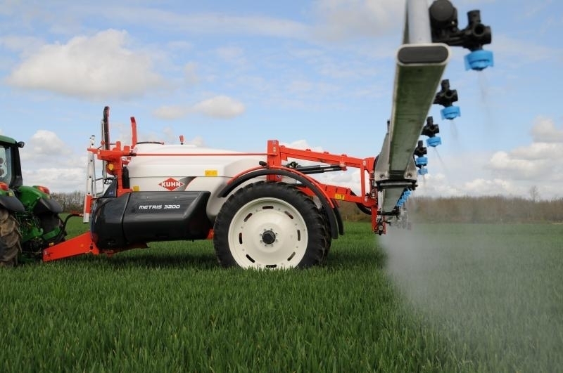 348-merken_kuhn_spuiten.jpg 348-merken_kuhn_spuiten.jpg