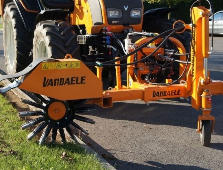 458-merken_vandaele_onkruidbestrijding.jpg 458-merken_vandaele_onkruidbestrijding.jpg