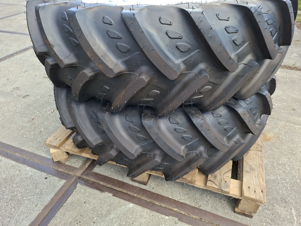 KLEBER BANDEN 360/70R28[2]