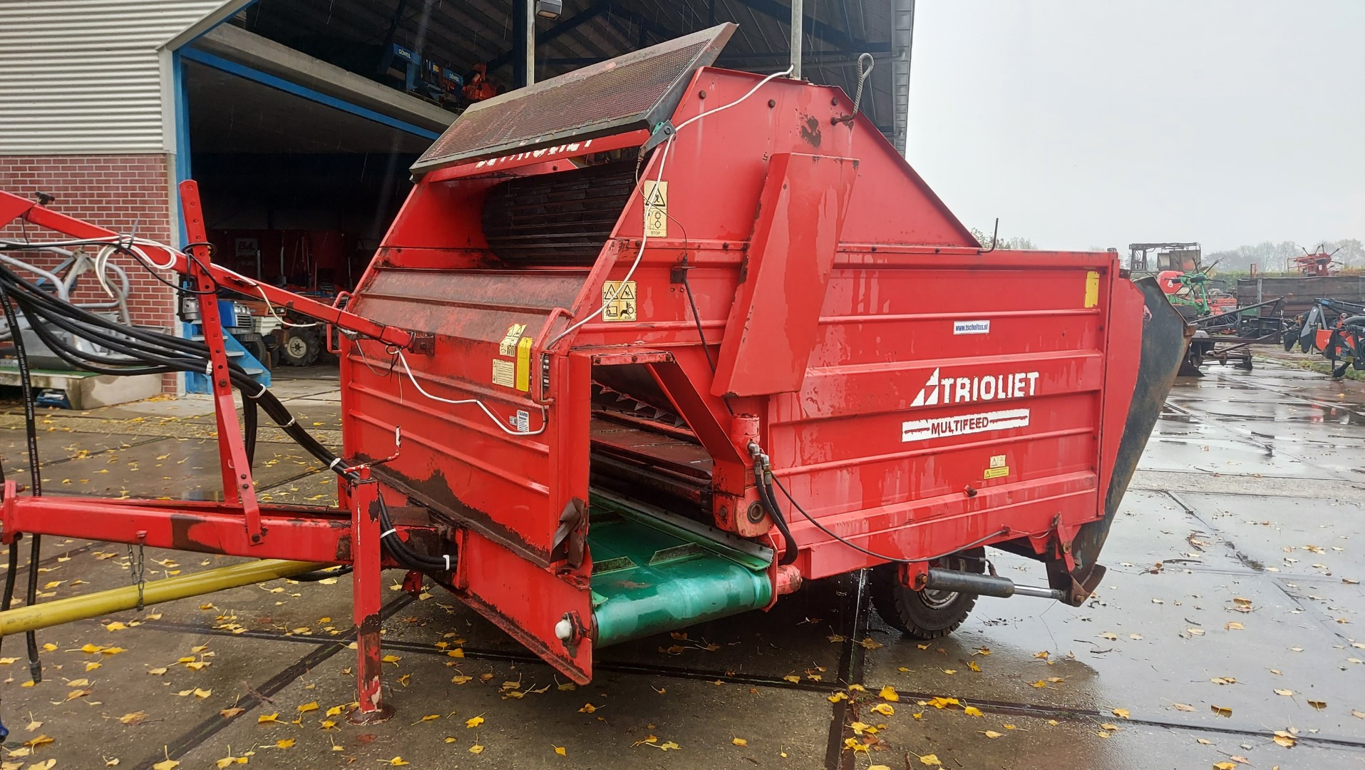 VOERWAGEN TRIOLIET MULTIFEED