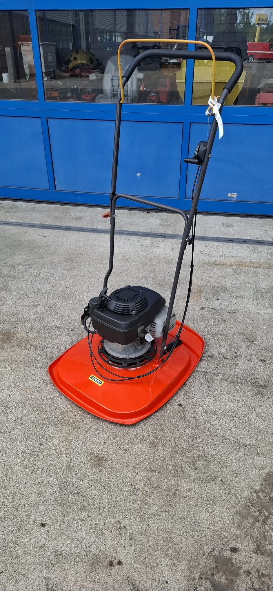 FLYMO GAZONMAAIER XL500 HONDA FLYMO GAZONMAAIER XL500 HONDA