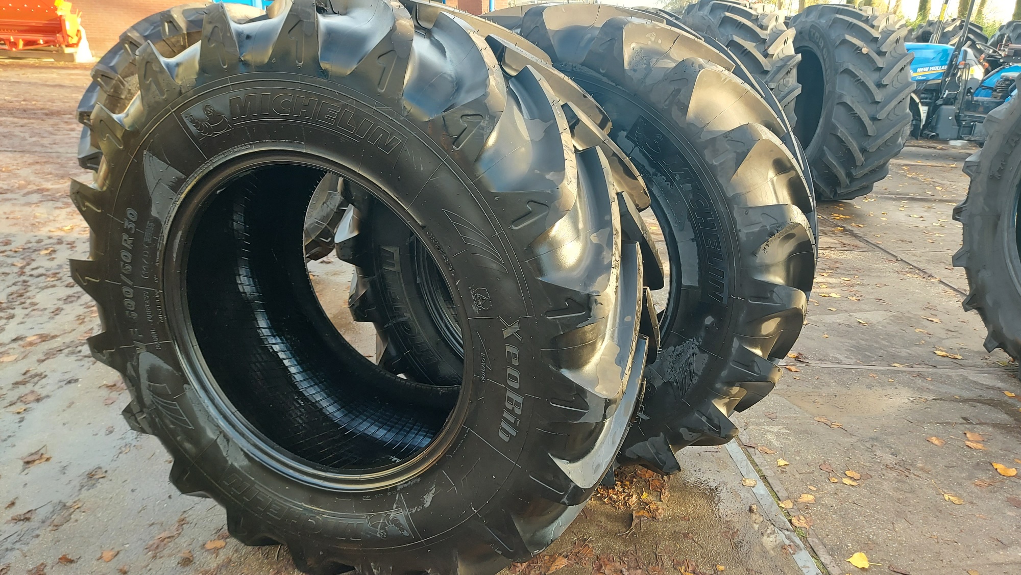 SET BANDEN MICHELIN 600/60R30