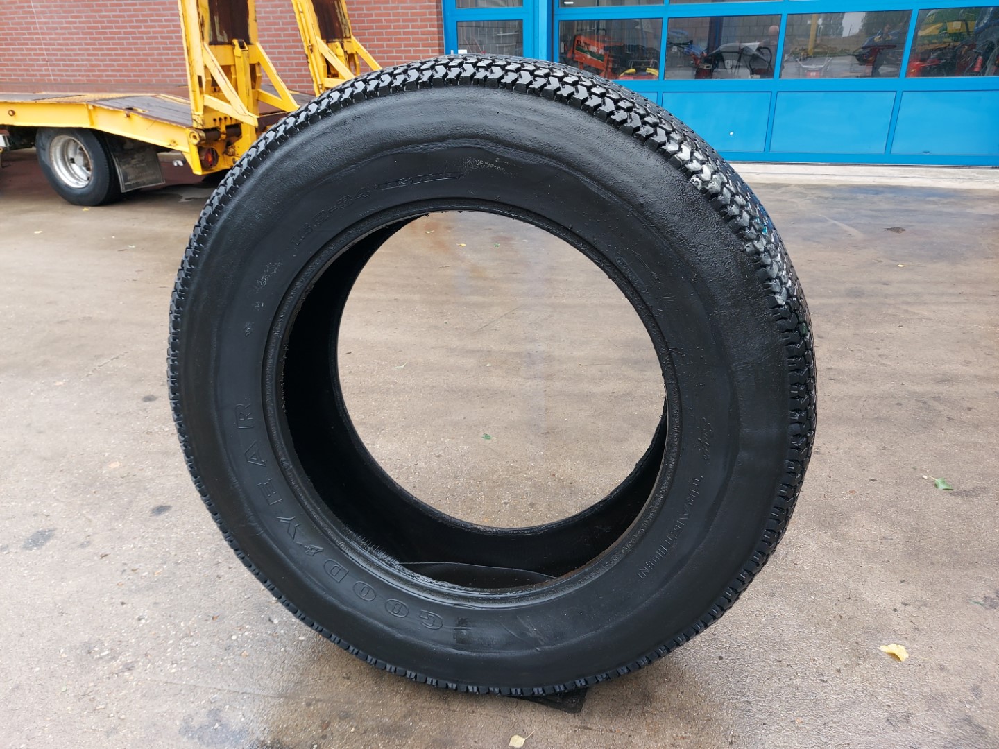 BAND GOODYEAR 16.9R34 BAND GOODYEAR 16.9R34