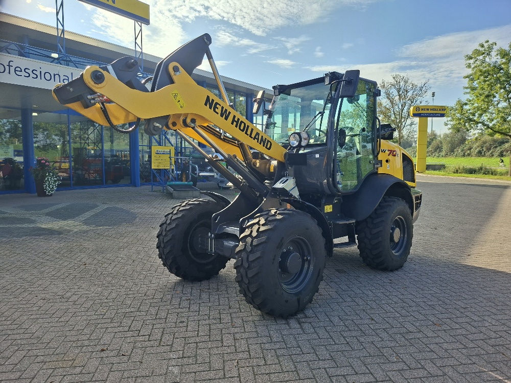 NEW HOLLAND W70C WIELLADER NEW HOLLAND W70C WIELLADER
