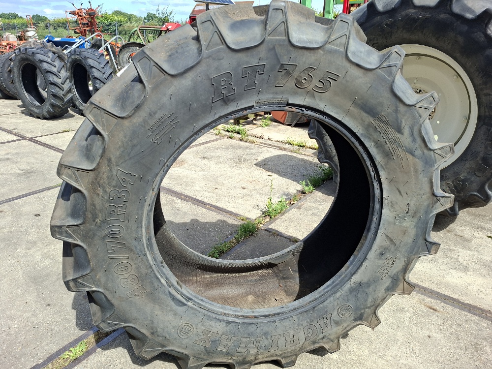BKT BAND 480/70R34[1]