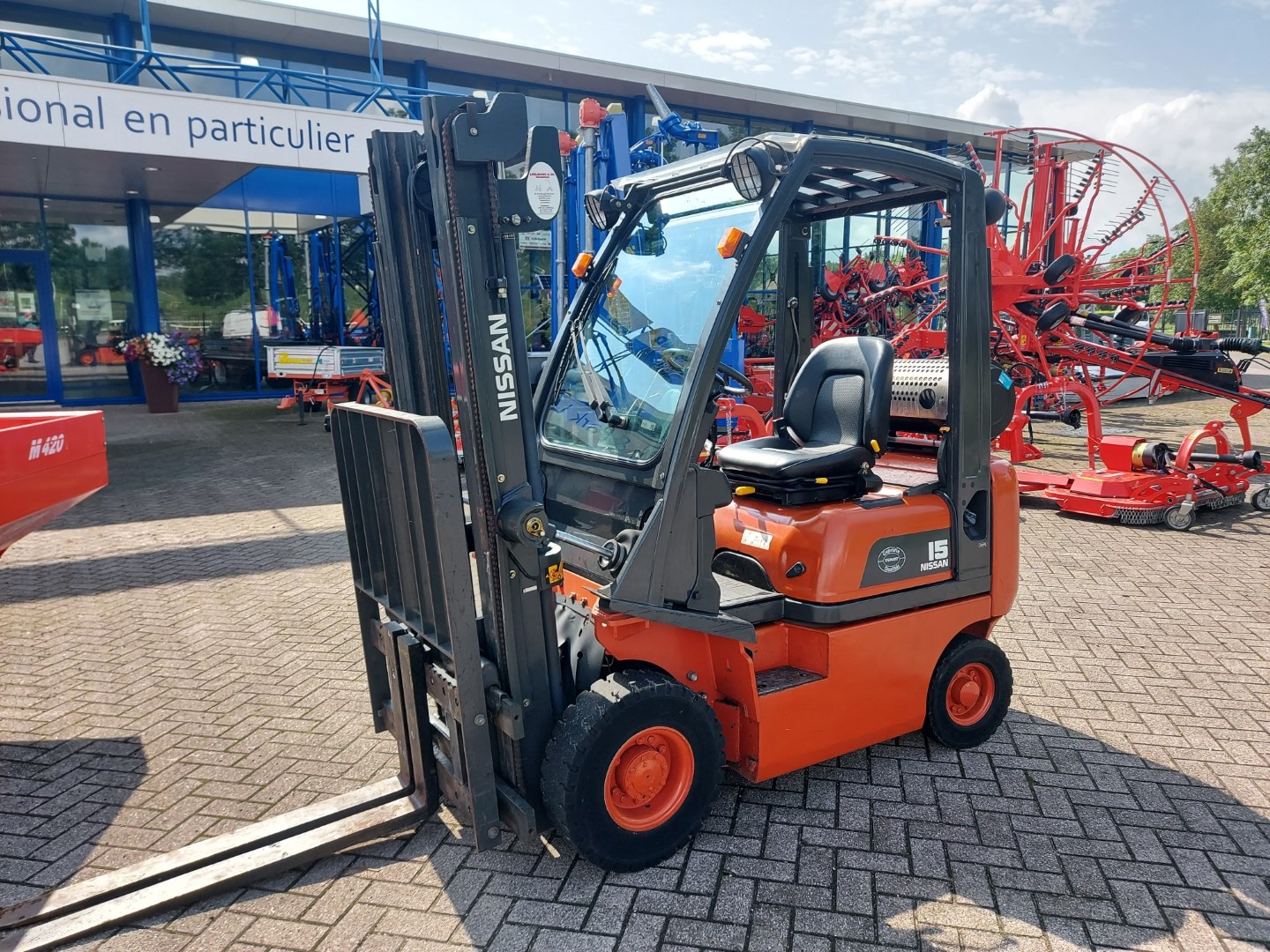 HEFTRUCK NISSAN DIESEL 1500KG HEFTRUCK NISSAN DIESEL 1500KG