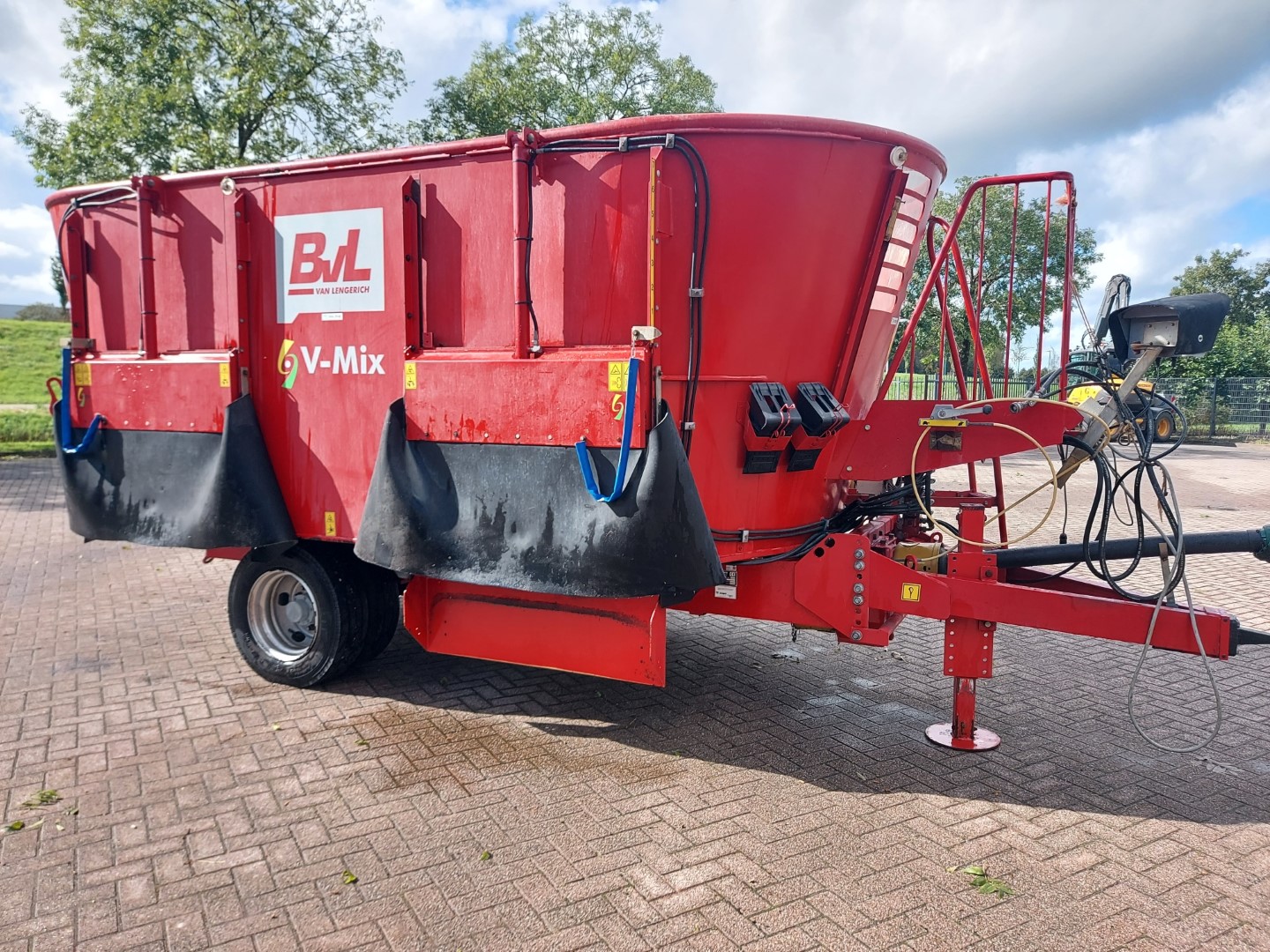 BVL VOERWAGEN 17N 2S PLUS BVL VOERWAGEN 17N 2S PLUS