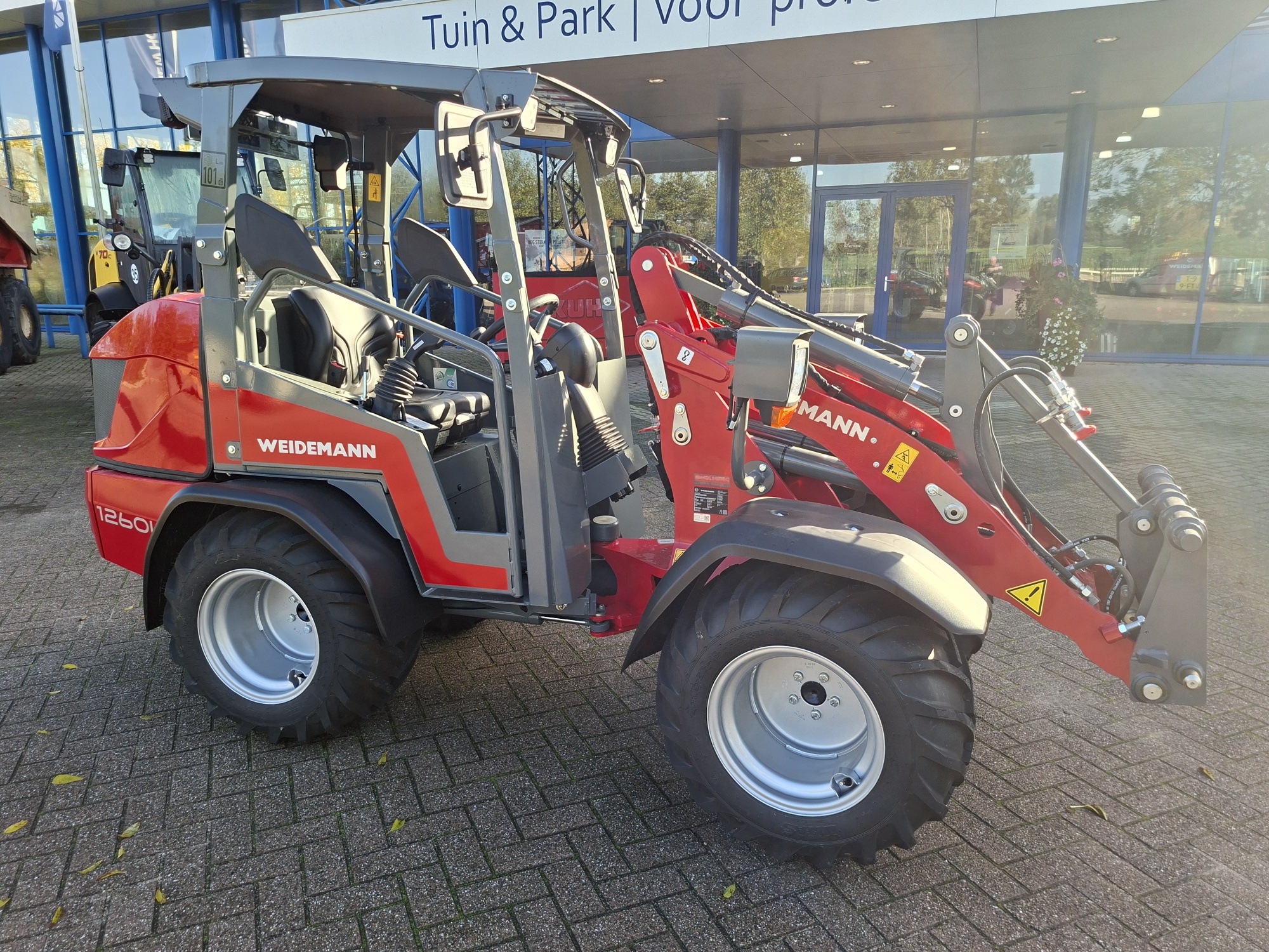SHOVEL WEIDEMANN 1260LP
