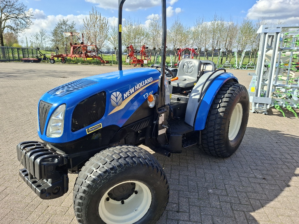 NEW HOLLAND T3.65F 4WD NEW HOLLAND T3.65F 4WD