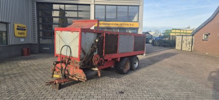 COMPOSTSTROOIER FRUITTEELT