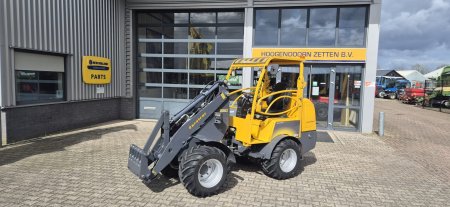 EURTOTRAC W12 SHOVEL